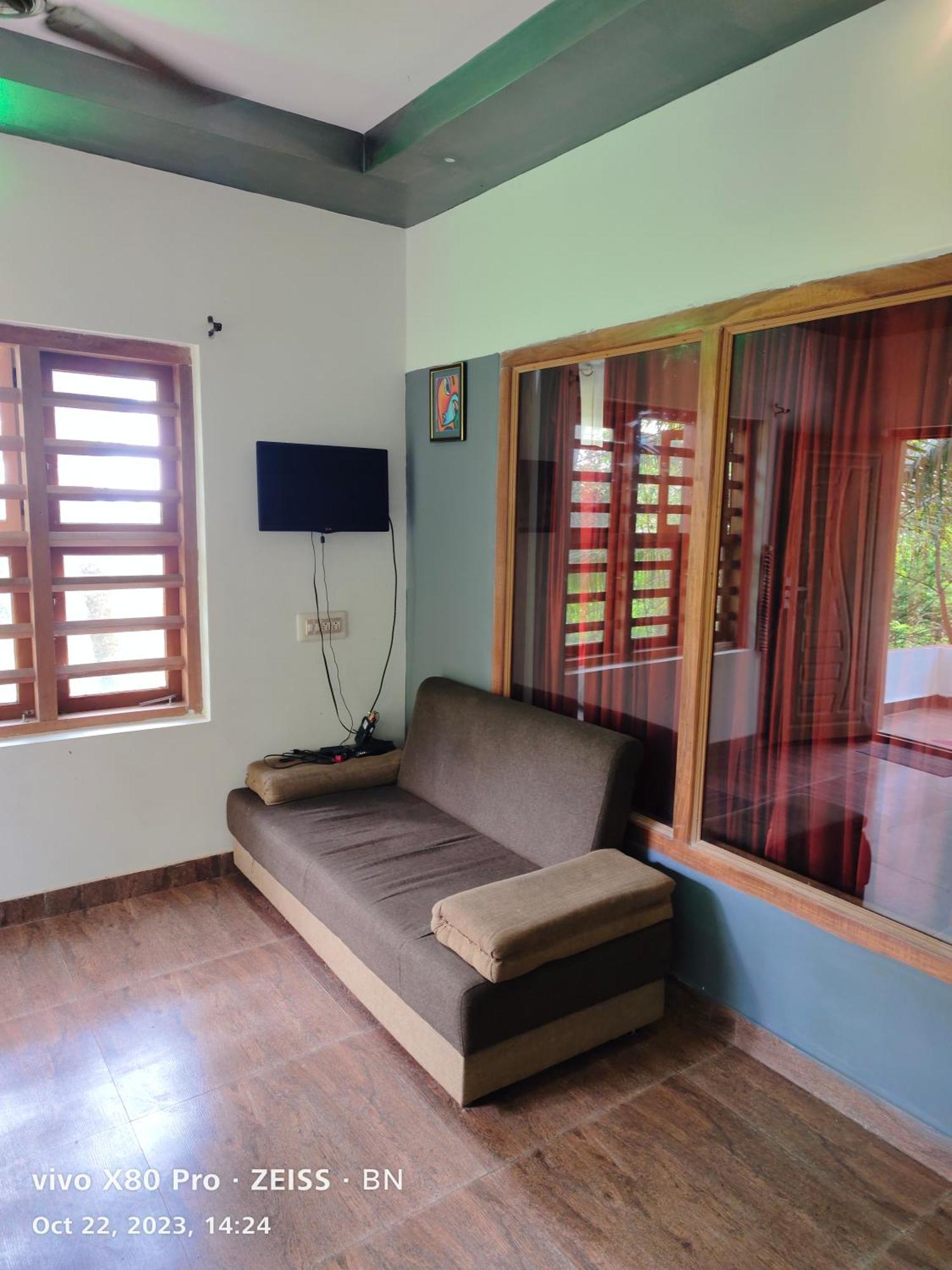Sunshine Service Villa Kannur Exteriör bild